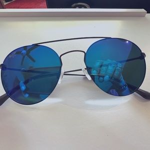 Maui Jim Pele's Hair Polarized Sunglasses Gunmetal/Blue Mirror MJ-814-02S Round